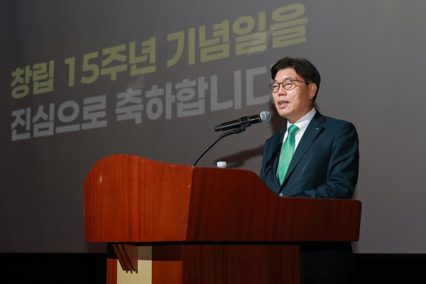 iM금융, 공매도 '맛집' 됐나...황병우 회장·OK금융의 부조화 - 뉴스 썸네일 이미지