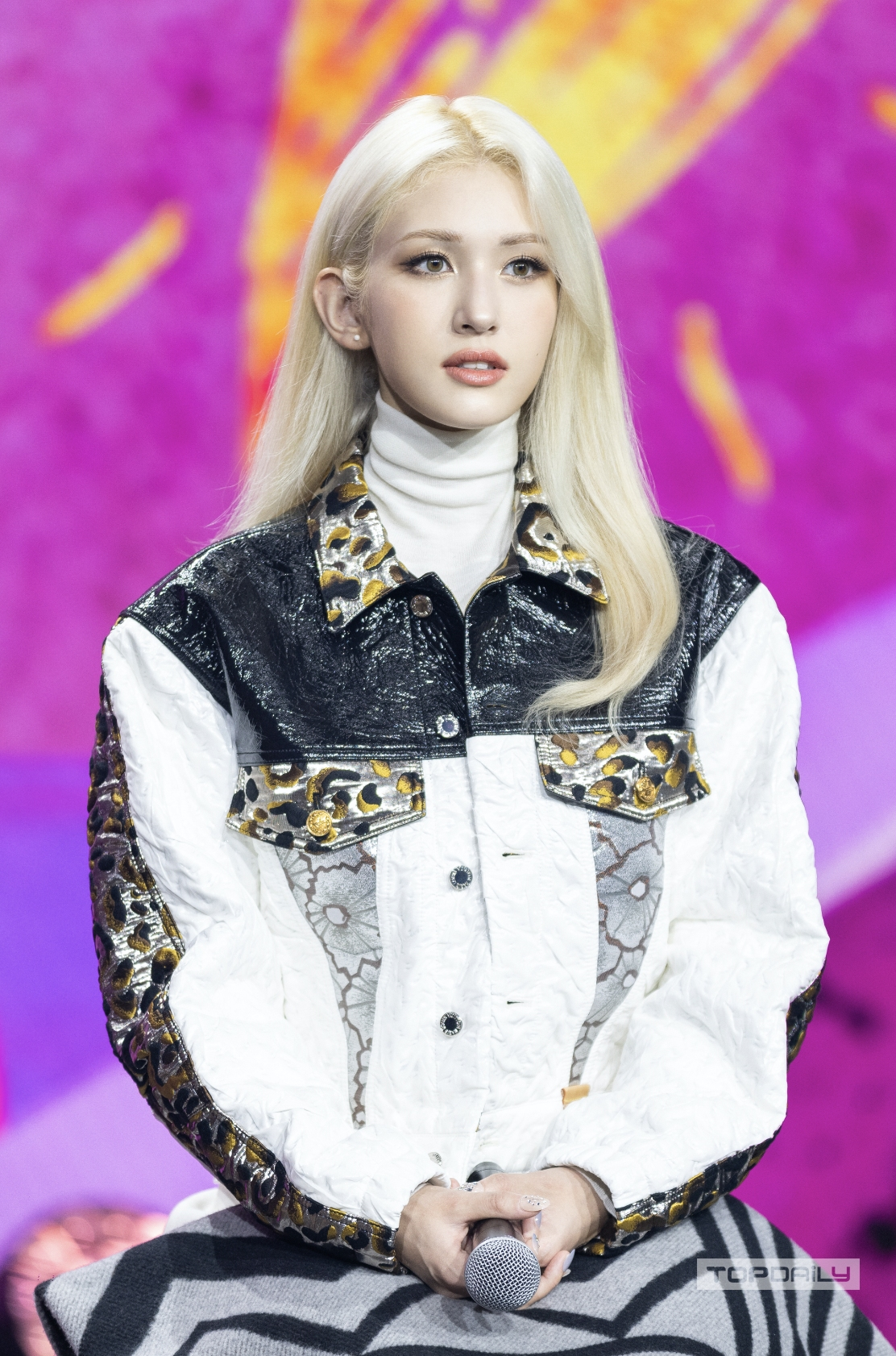 전소미, 여신 미모 과시