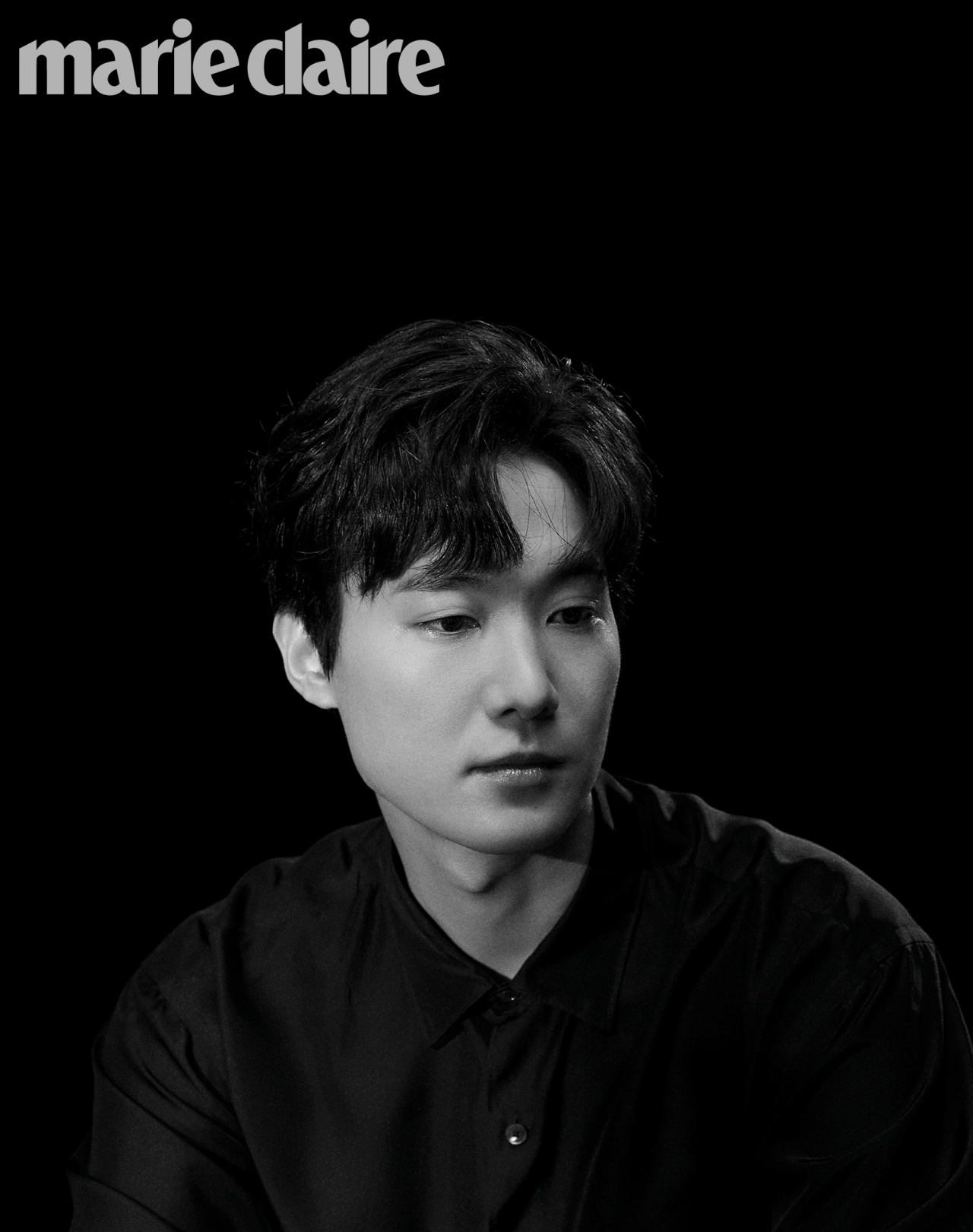 장률, 잔잔한 눈빛으로 시선 압도