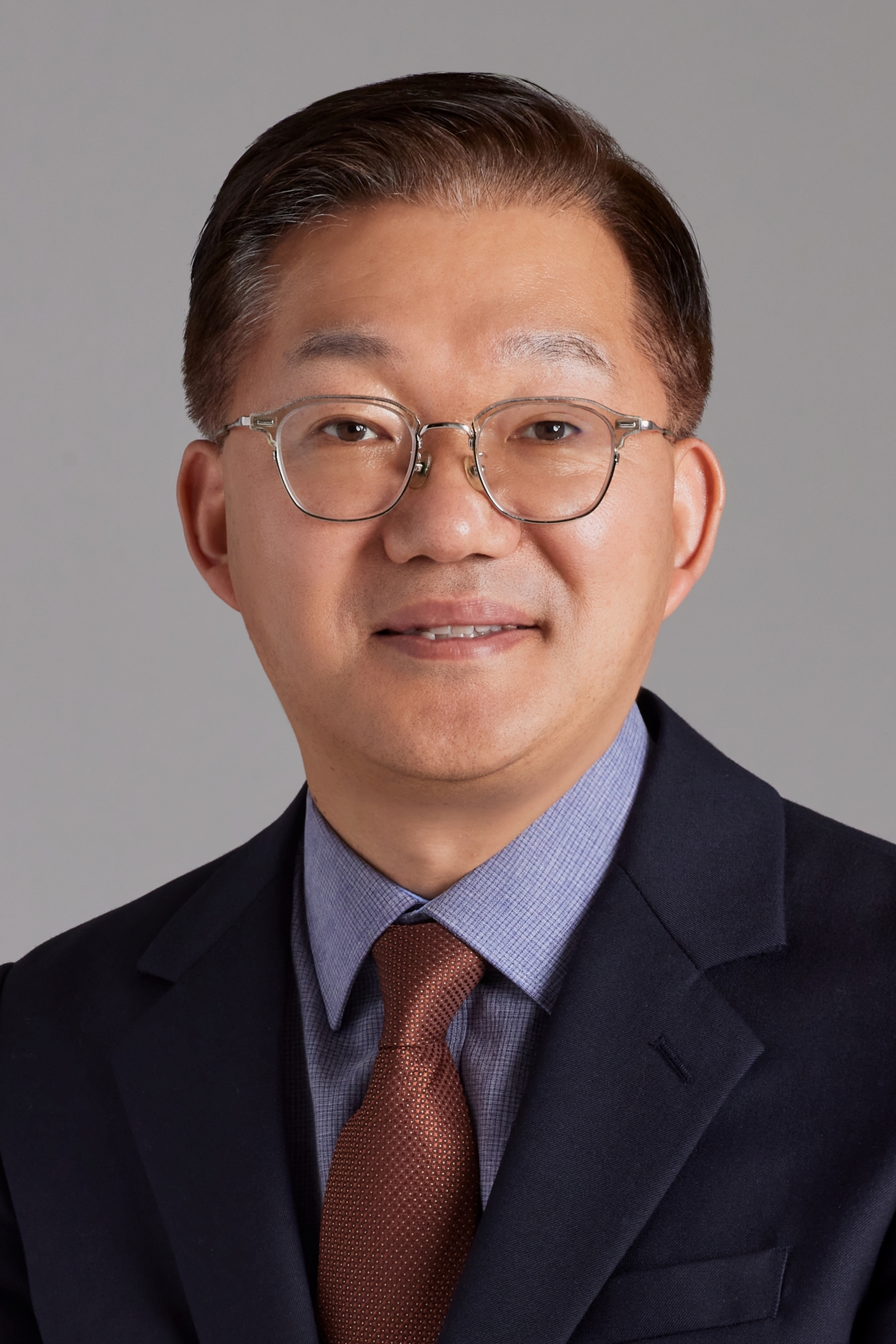 ‘전문경영 5년’ 이랜드그룹, 안정화는 ‘글쎄’