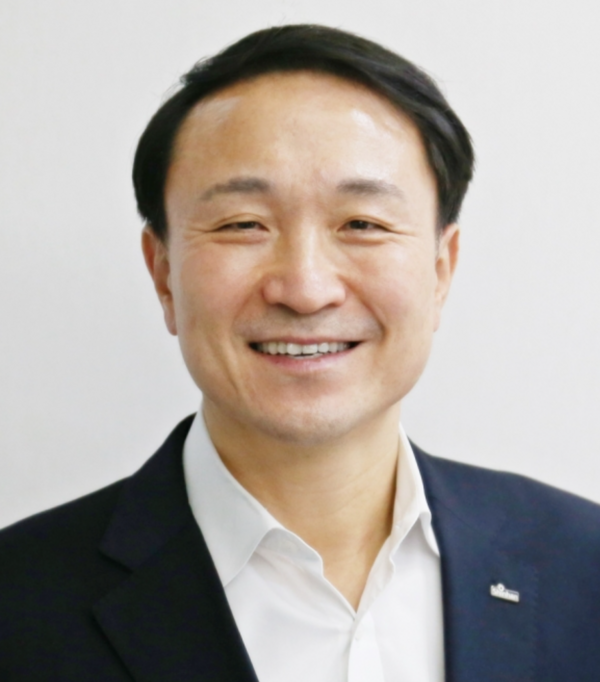 [금융권 수장 교체] 신한카드 문동권 사장, 연임 가능할까 - 뉴스 썸네일 이미지