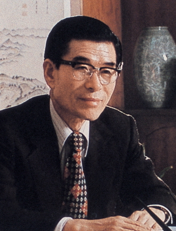[대상 70주년] 아지노모토 누른 옹기솥의 기적...임대홍이 일군 '맛의 ... - 뉴스 썸네일 이미지